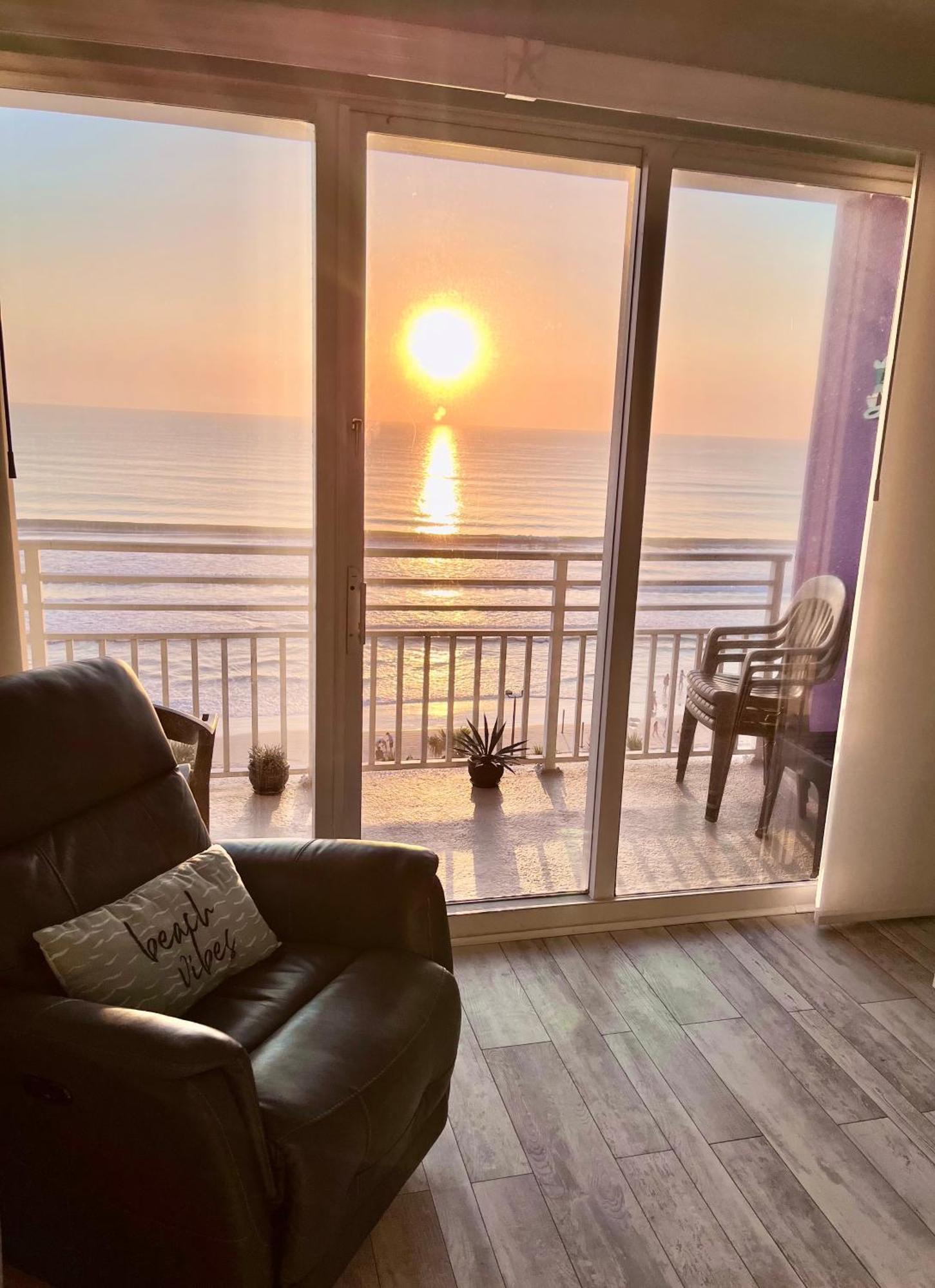 Ocean Walk Resort - Striking Ocean Front View Daytona Beach Luaran gambar